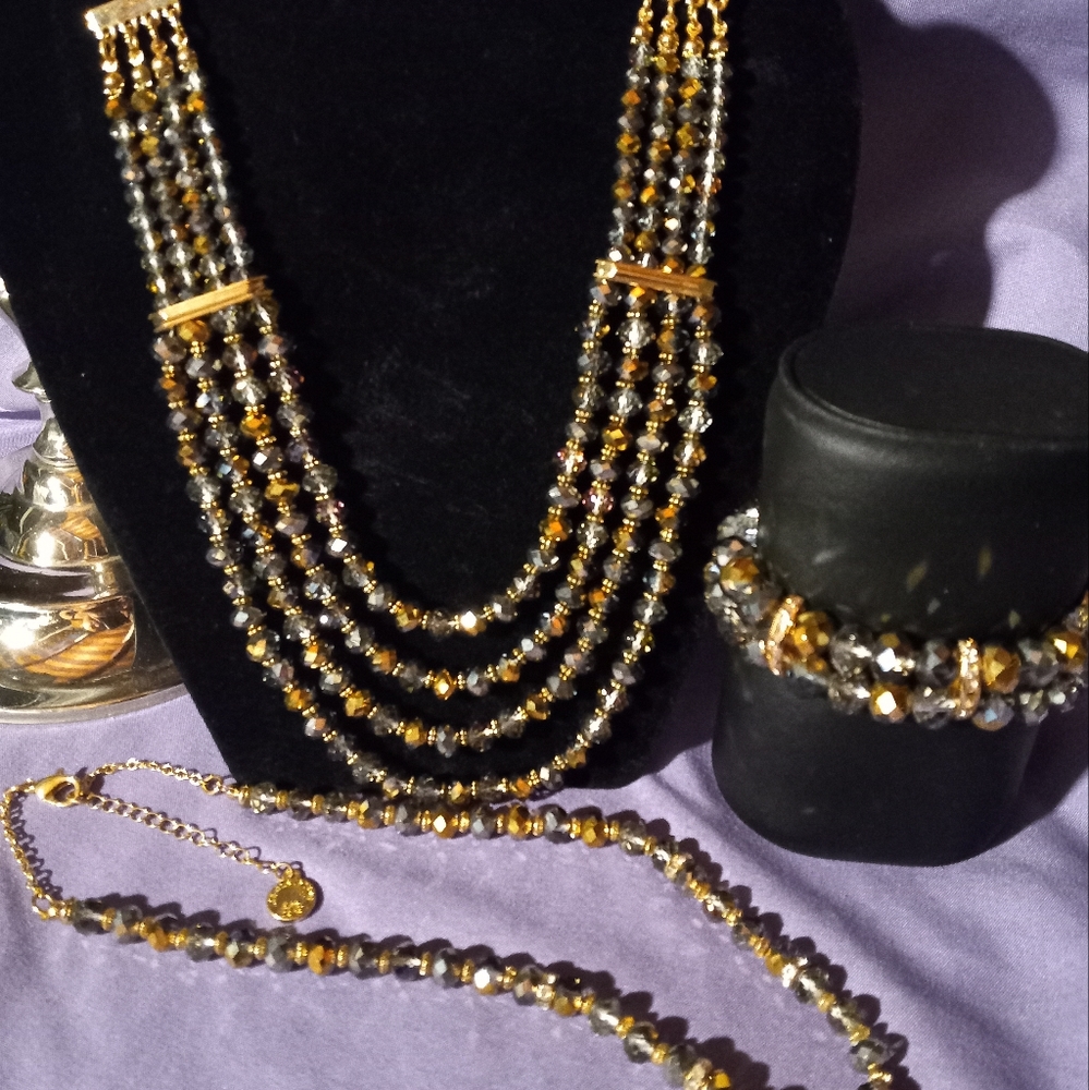 Classy Liz Claiborne jewelry lot